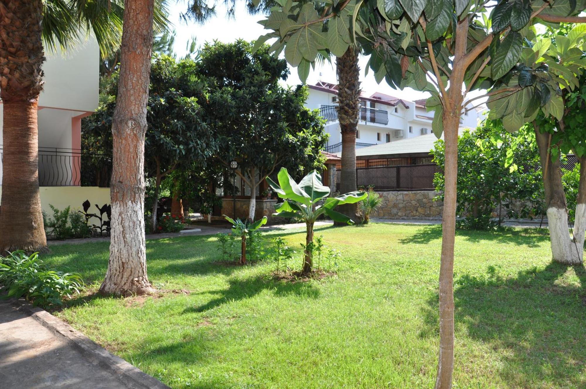 אולודניץ Ilkiz Beach Hotel מראה חיצוני תמונה